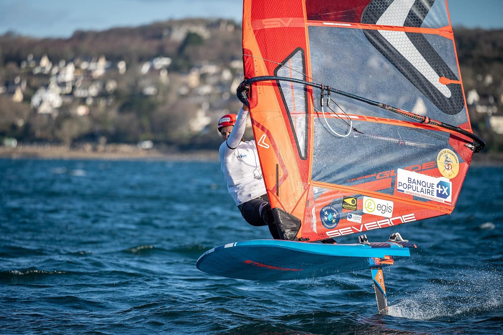 Van Opzeeland Wins iQFoil World Championship Title