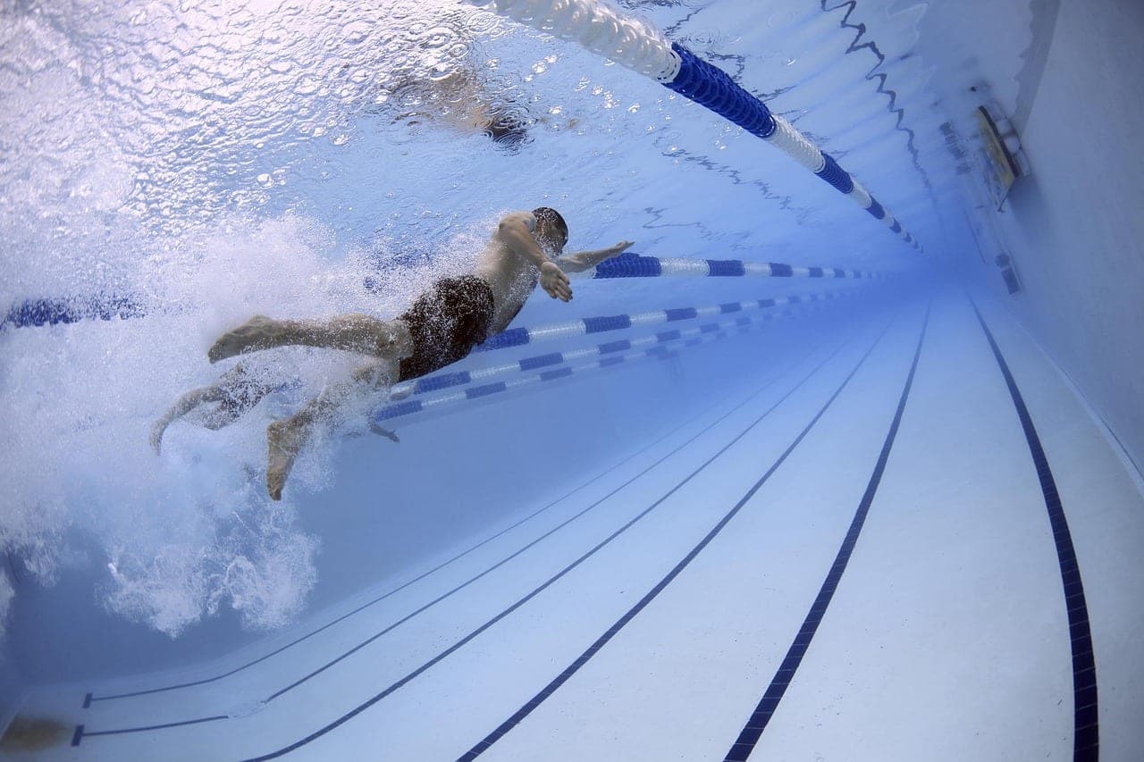 Ohashi Breaks 2:05 Barrier With 200 Breast World Record