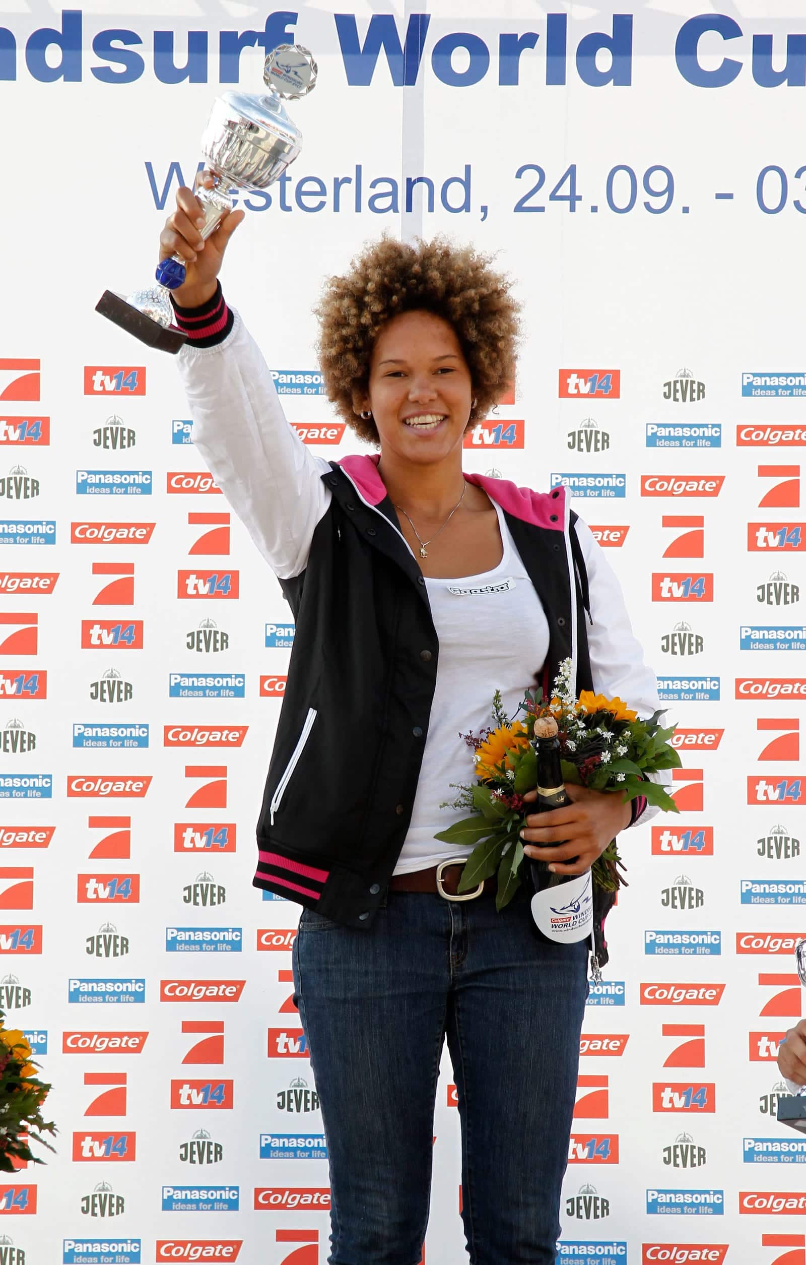 Offringa Claims 29th PWA World Title, Fifth in Wave