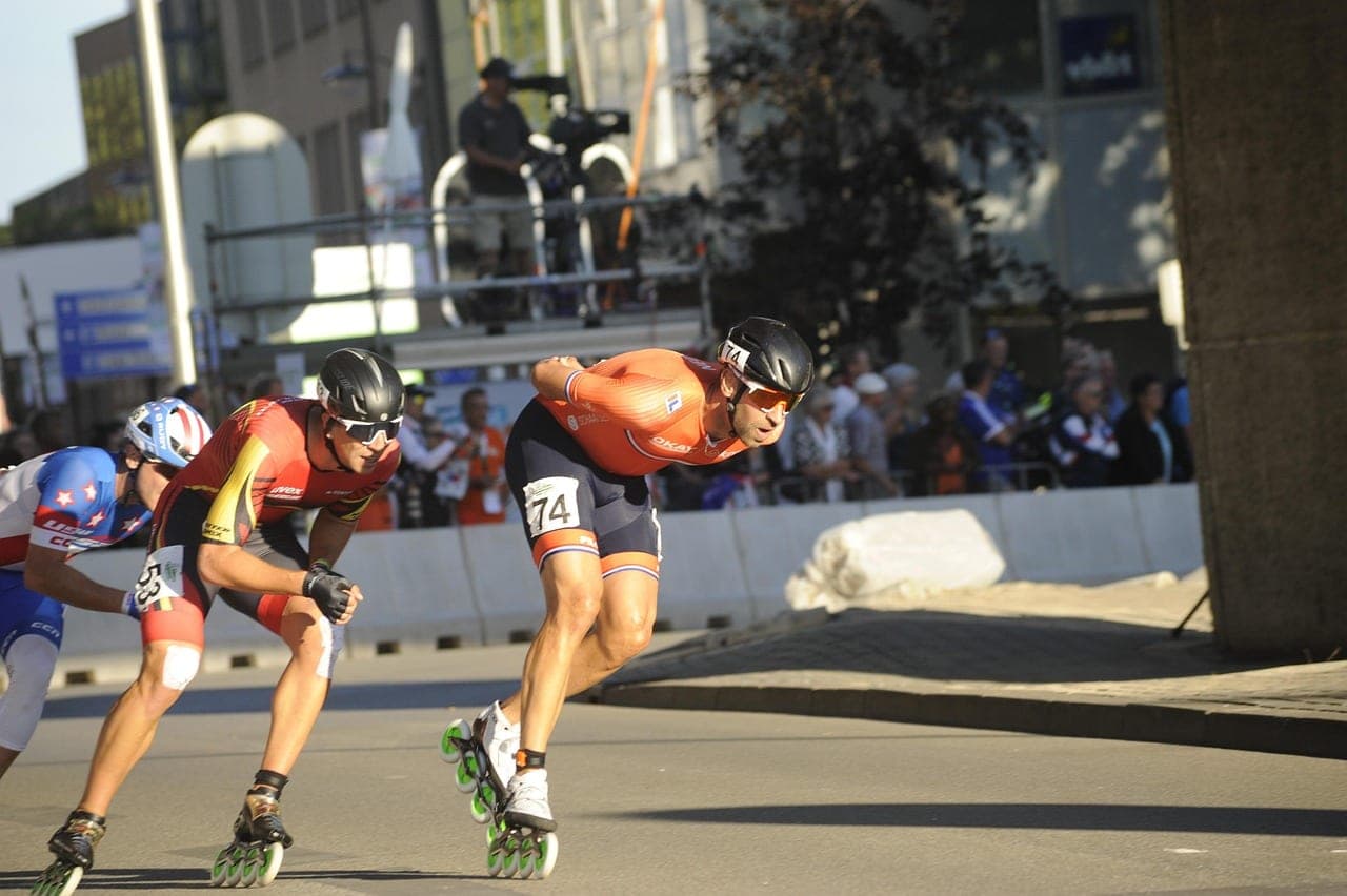 Swings Wins Tenth Berlin Marathon, Two-Minute Margin