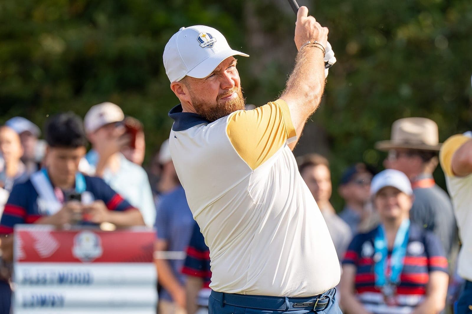 Lowry Wins Irish Open by Record 11 Shots