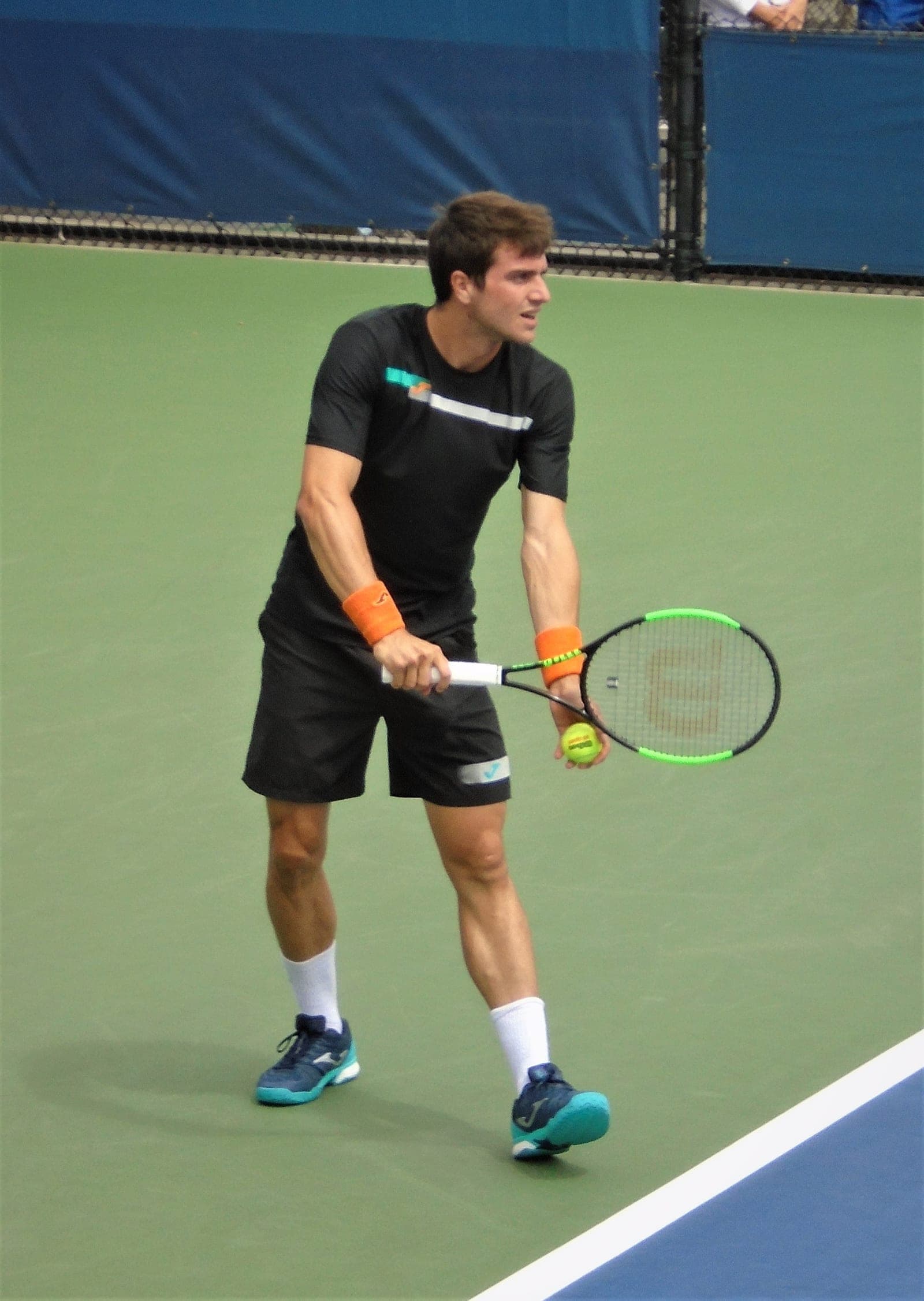 Nikola Bartůňková Rallies Past Shnaider for Third Top-20 Win in Berlin