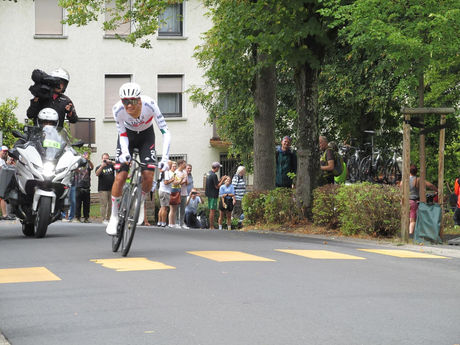 Del Toro Youngest Montreal Winner and record breaker